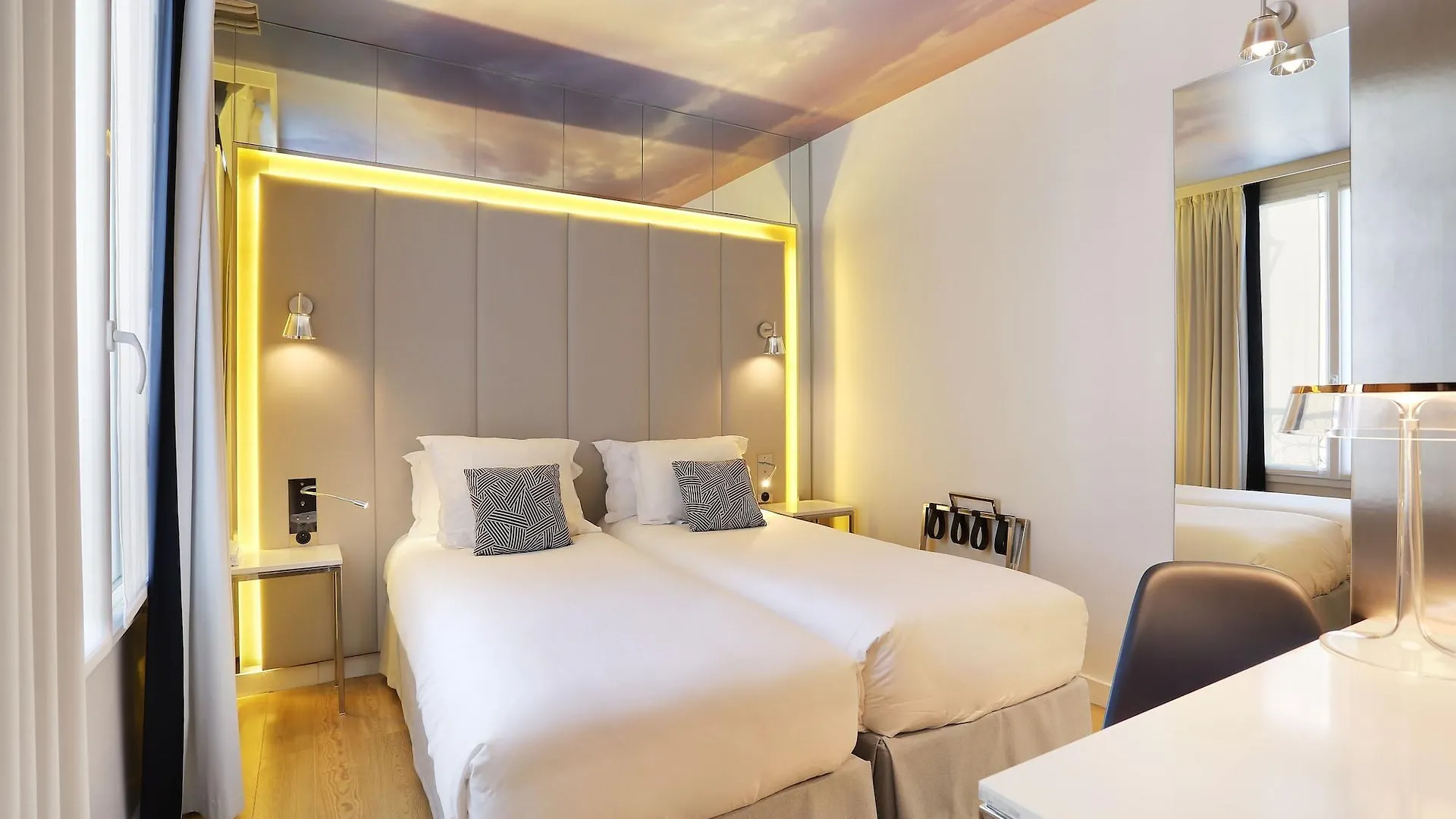 Nouvel Hotel Eiffel Paryż