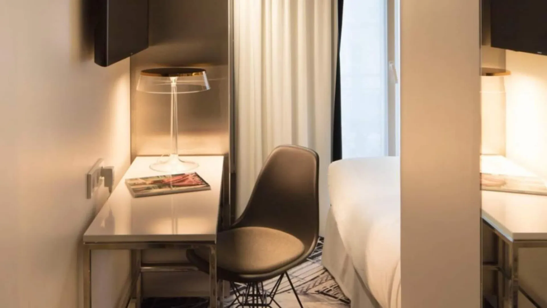 Hotel Nouvel Hôtel Eiffel Paris
