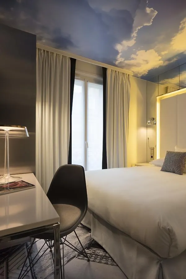 Nouvel Hôtel Eiffel Paris Hotel
