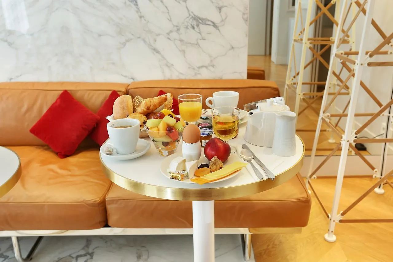 Nouvel Hotel Eiffel Paryż