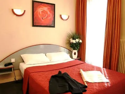 Nouvel Hotel Eiffel Paris