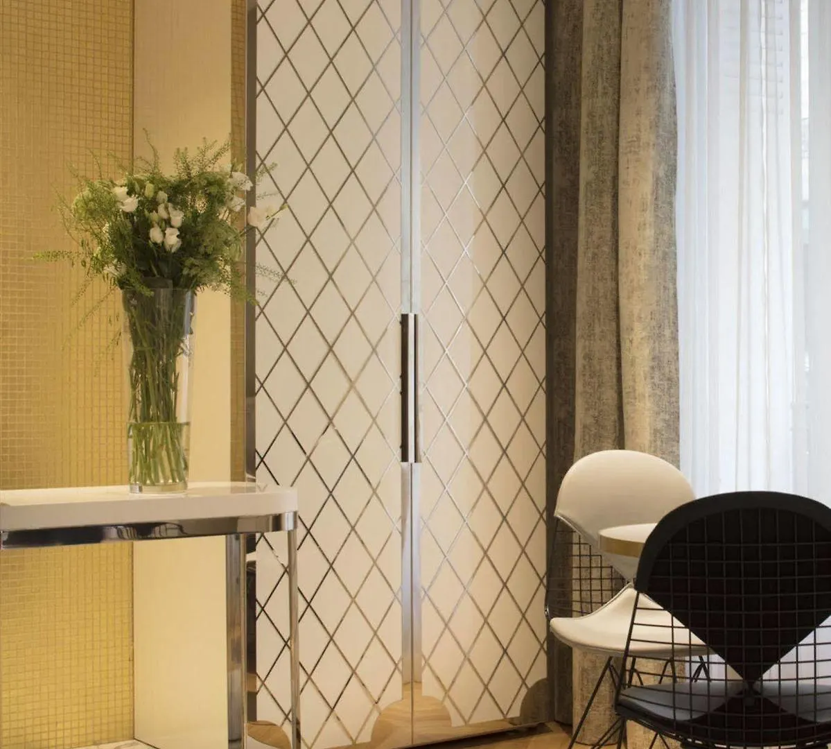 Nouvel Hôtel Eiffel Paris Hotel