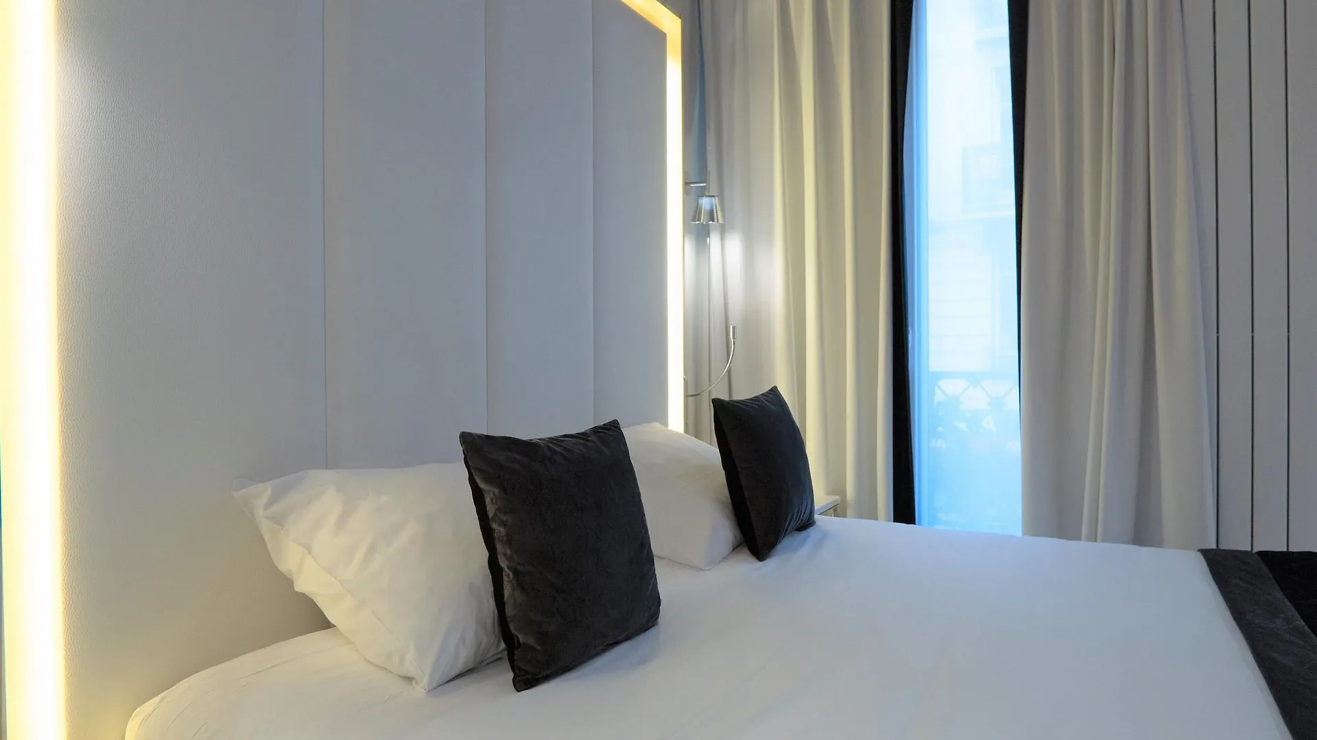 Nouvel Hotel Eiffel Paris 3*,  Frankrike