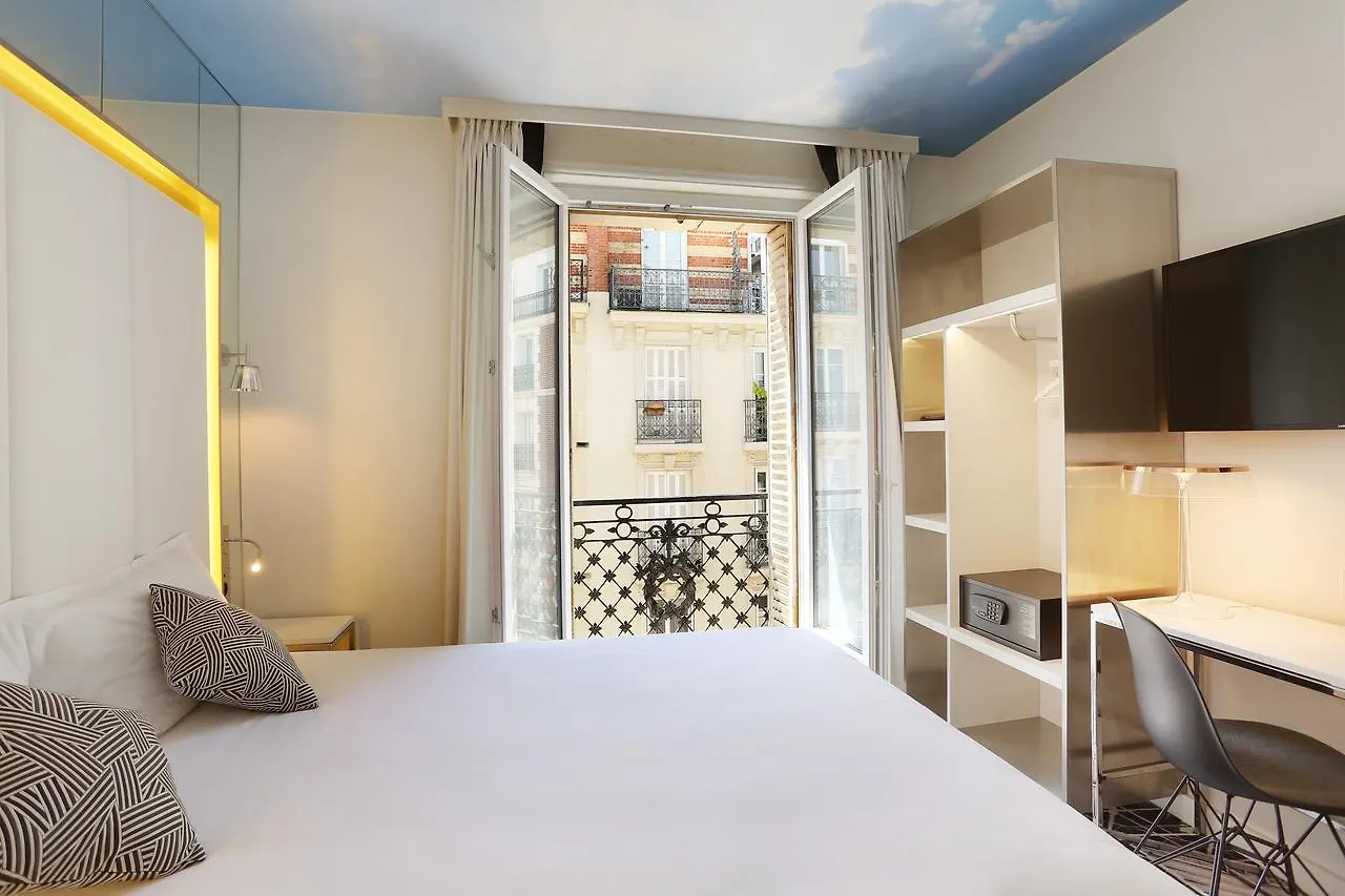 Nouvel Hotel Eiffel Paris Frankrike